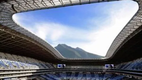 今日皇马训练，库尔图瓦及门迪等核心球员继续缺席